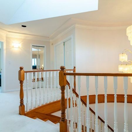 3 Private, Spacious, Bright Rooms In A Gorgeous House New Westminster Extérieur photo