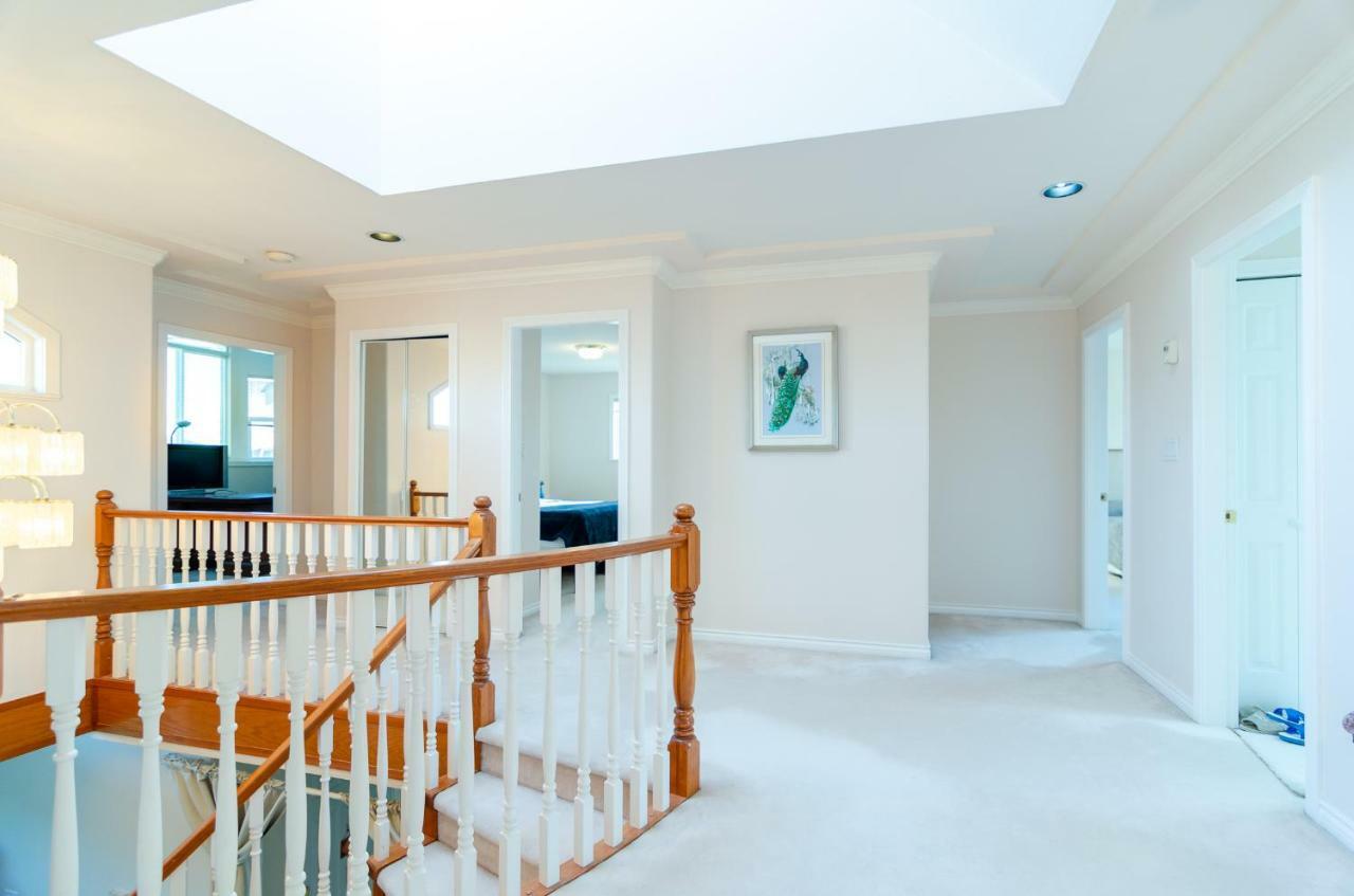3 Private, Spacious, Bright Rooms In A Gorgeous House New Westminster Extérieur photo
