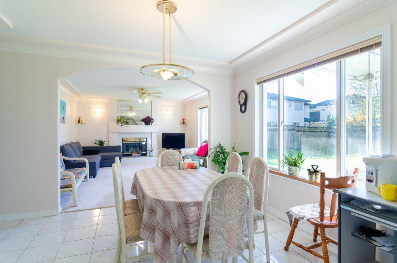 3 Private, Spacious, Bright Rooms In A Gorgeous House New Westminster Extérieur photo